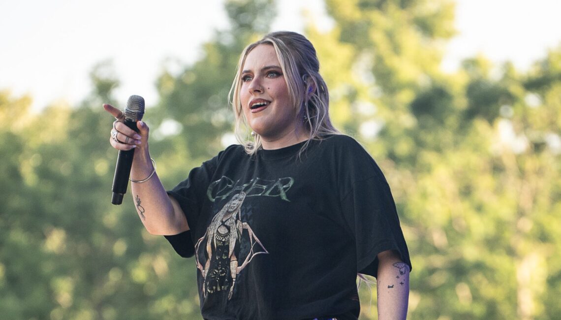 foto-21.06.25,-00-19-06-(12)